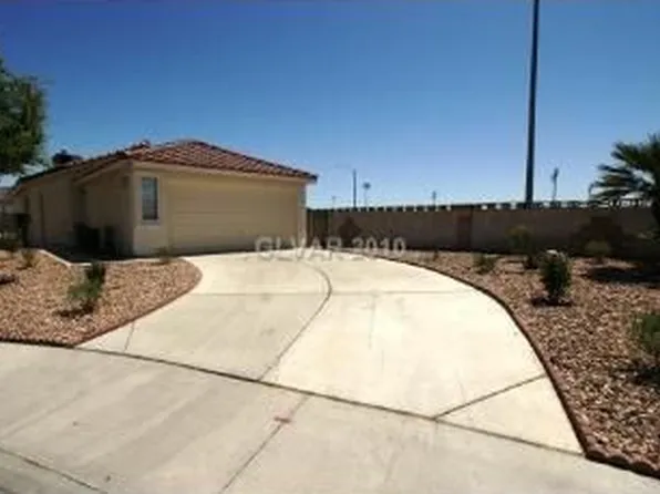 902 Scarlet Ridge Dr, Las Vegas, NV 89128
