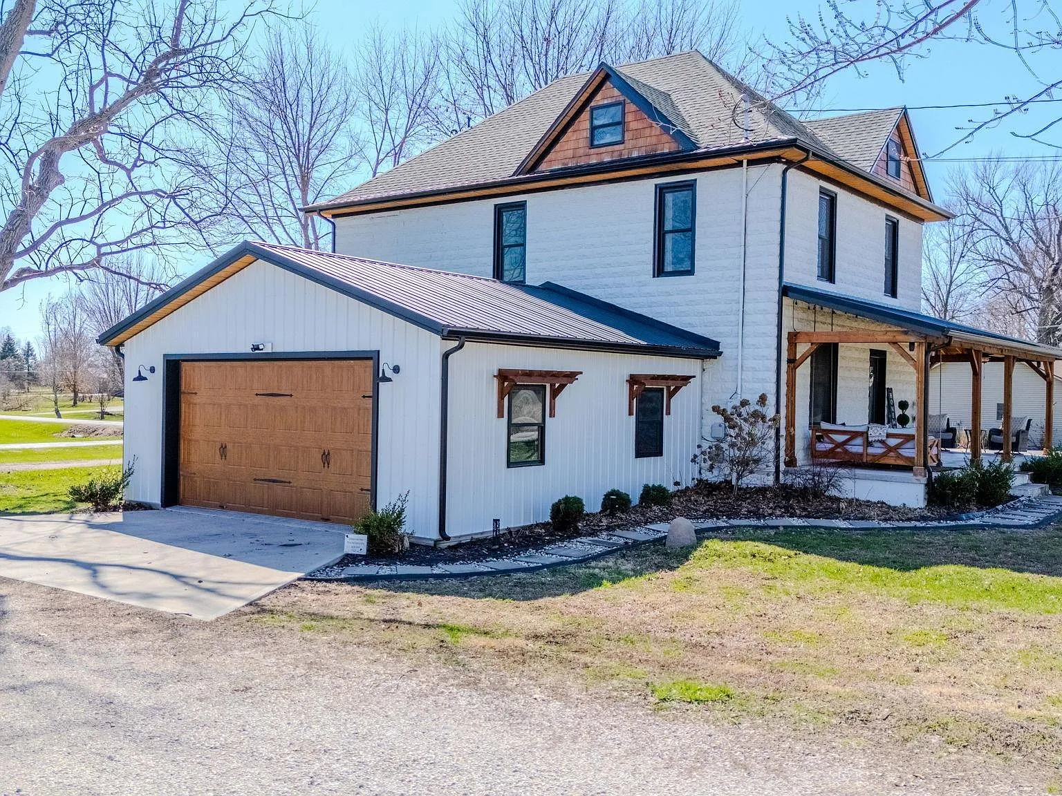 3 bed, 2800 sqft, $2,000 — Photo 4