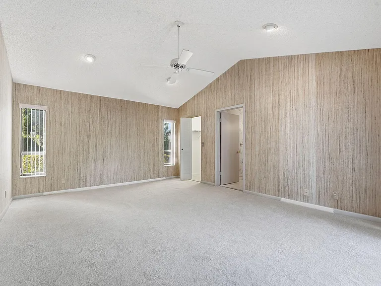9476 El Clair Ranch Rd — Photo 28