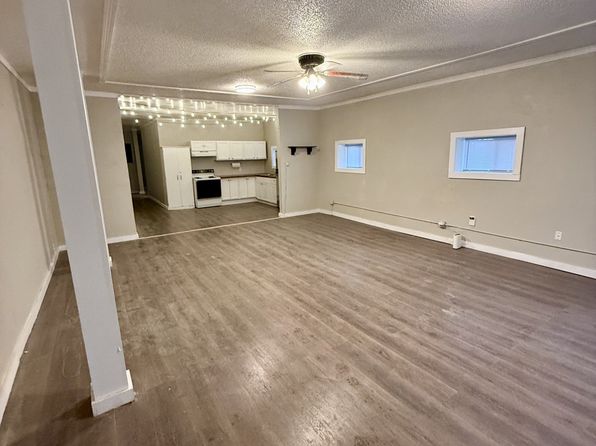 3604 Us Highway 2 #B