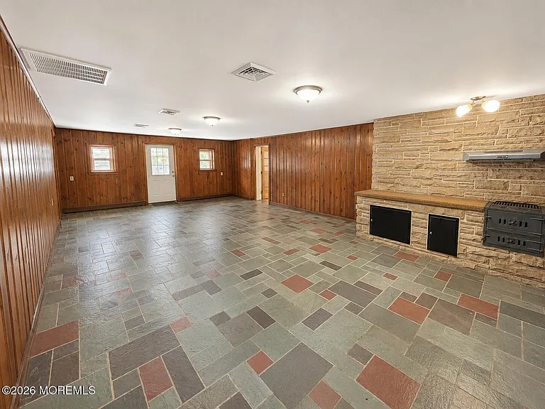 99 Old Halfway Rd — Photo 12