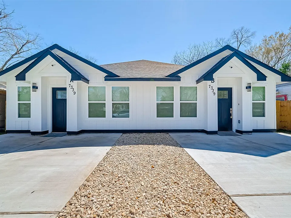 7339 Krueger Rd #A