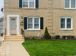 1884 Orchard St, Des Plaines, IL 60018