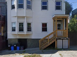 65 Lark St #1, Albany, NY 12210