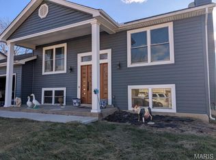516 Sunward Dr, O'Fallon, MO 63368