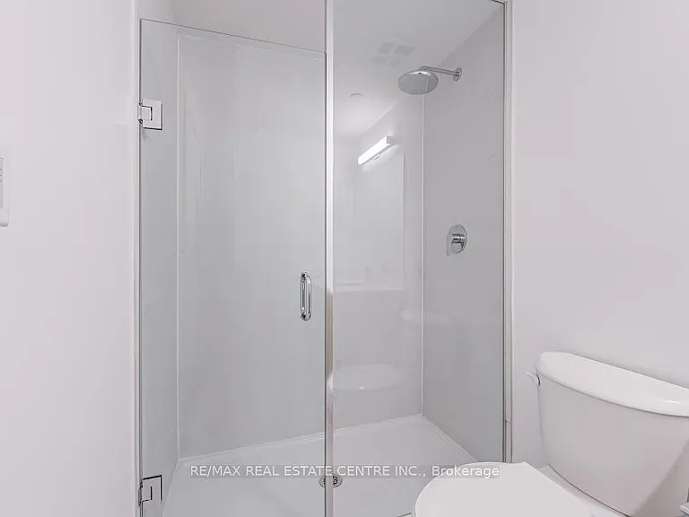 1005 Dundas St E #238 — Photo 13