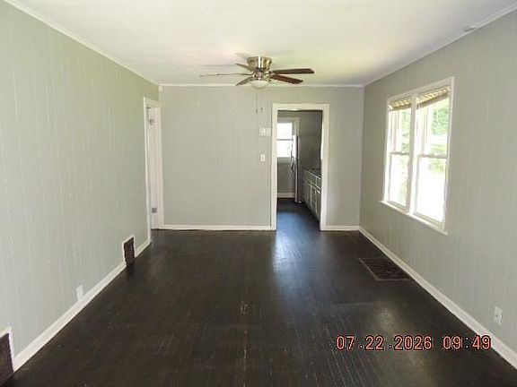 5th image of 3420 Mersington Ave