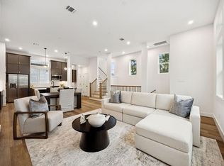 2125C Hoskins Dr, Houston, TX 77080