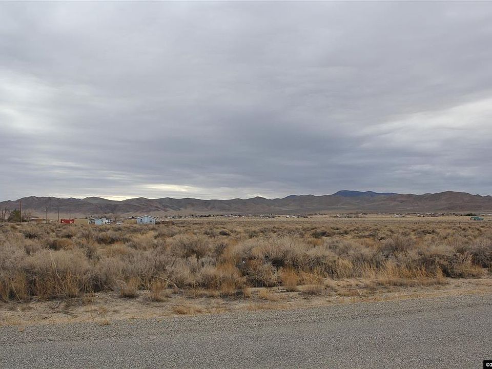2nd image of 26 Falcon Way