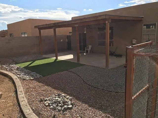 Via Chamisa NE, Albuquerque — Photo 2