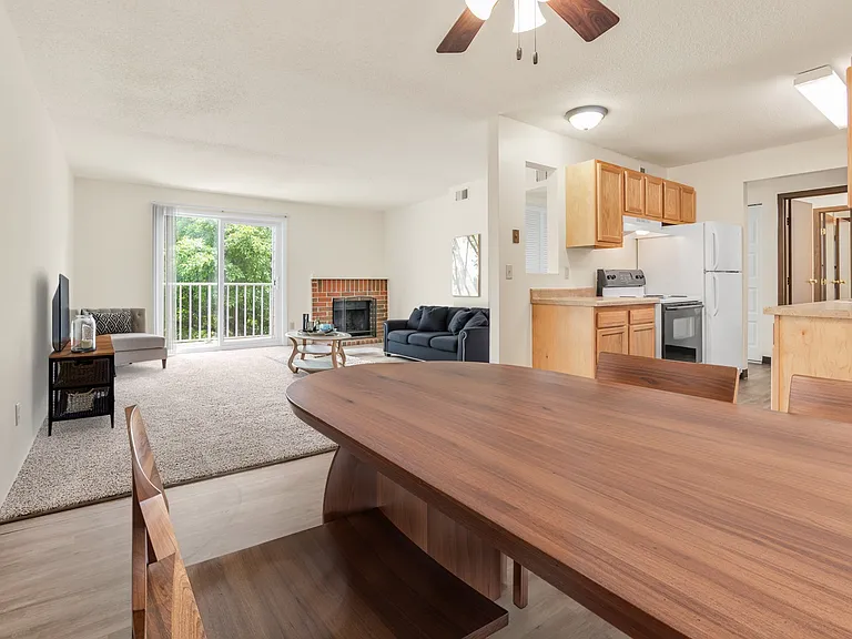 2 Bedroom