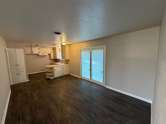4th image of 5114 46th St