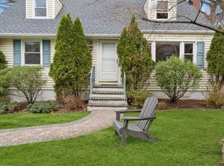 1164 Dobbs Ferry Rd, White Plains, NY 10607