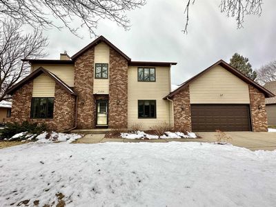 5104 Valley Dr, Mc Farland, WI, 53558