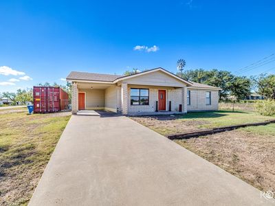 301 W Duncan Ave, Mertzon, TX, 76941