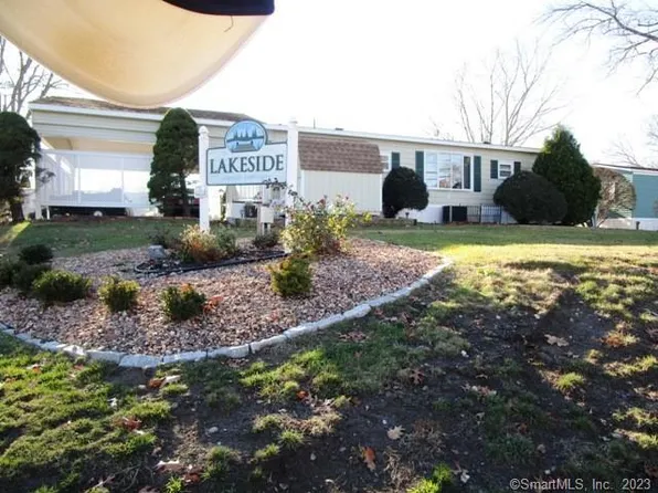 2 North Lakeside Drive, Plymouth, CT 06786