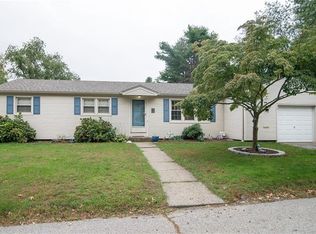 83 Padelford Ave, Riverside, RI 02915