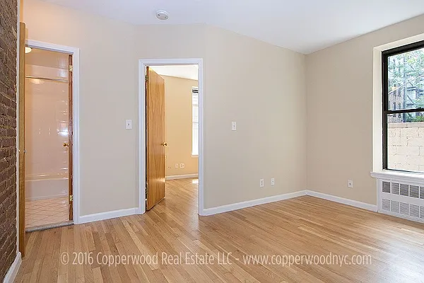 Rented by Copperwood Real Estate | media 35