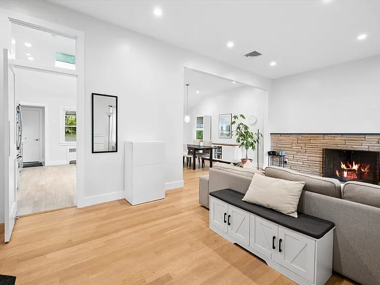 54 Park Cir — Photo 10