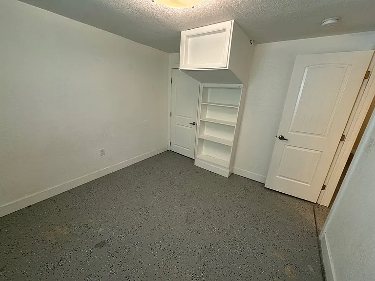 4700 W 16th Ave — Photo 21