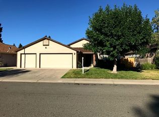 1302 Johnathan Dr, Yuba City, CA