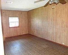 4th image of 3100 Kent Dr
