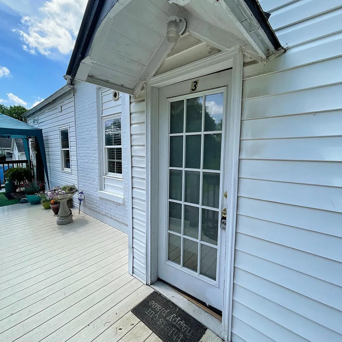 1 bed, 1.0 bath, $1,045 — Photo 2