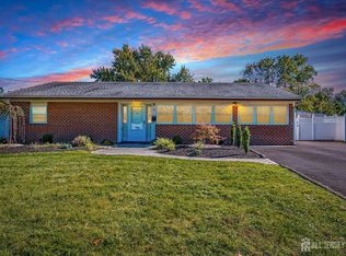 30 Constable Rd, Kendall Park, NJ 08824