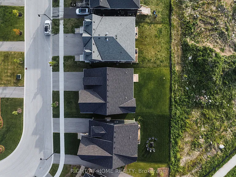 114 Black Willow Cres — Photo 45