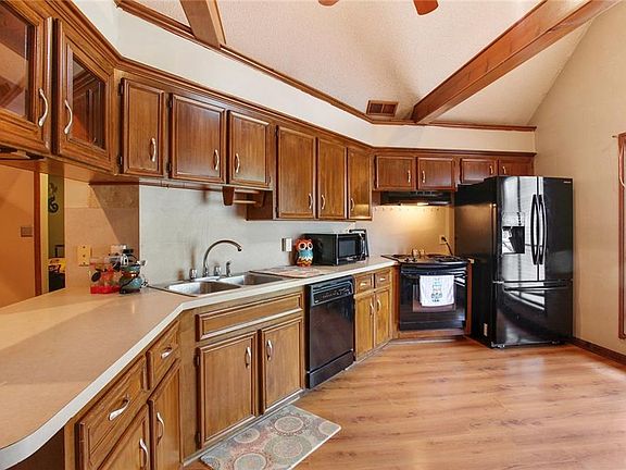 5th image of 1418 Kristle Ln