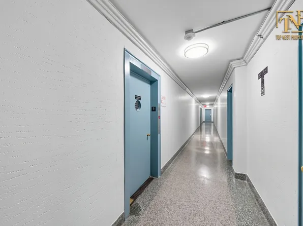 2310 Ocean Parkway image 18 of 23