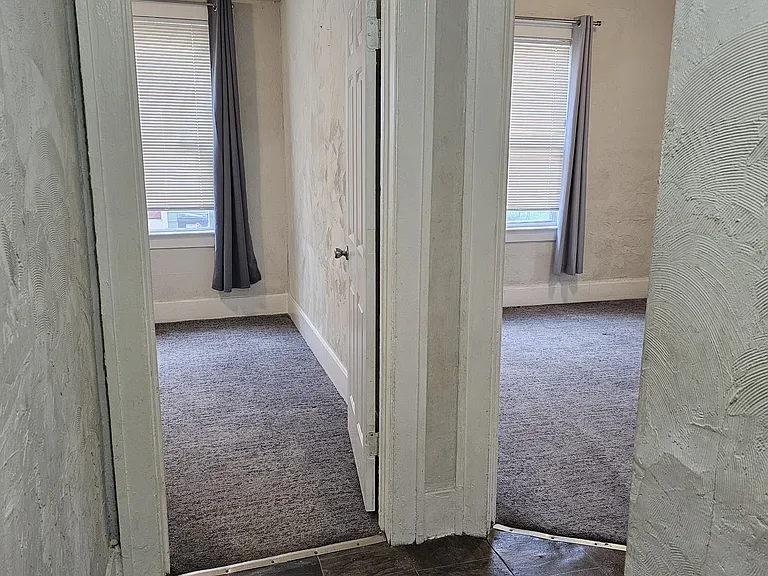 1143 Madison Ave SE #C — Photo 16