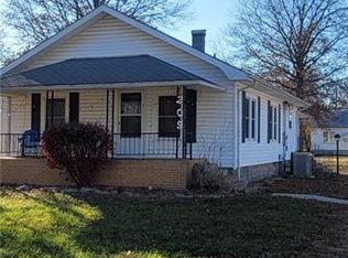 209 N Crawford St, Frontenac, KS 66763