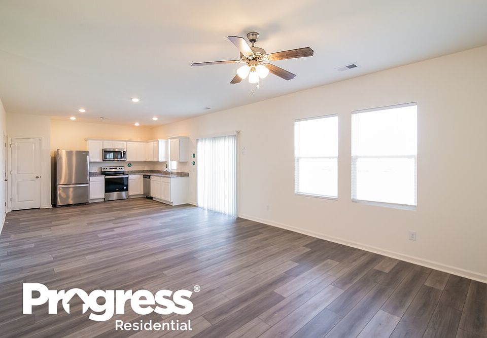 2nd image of 265 Sedona Dr