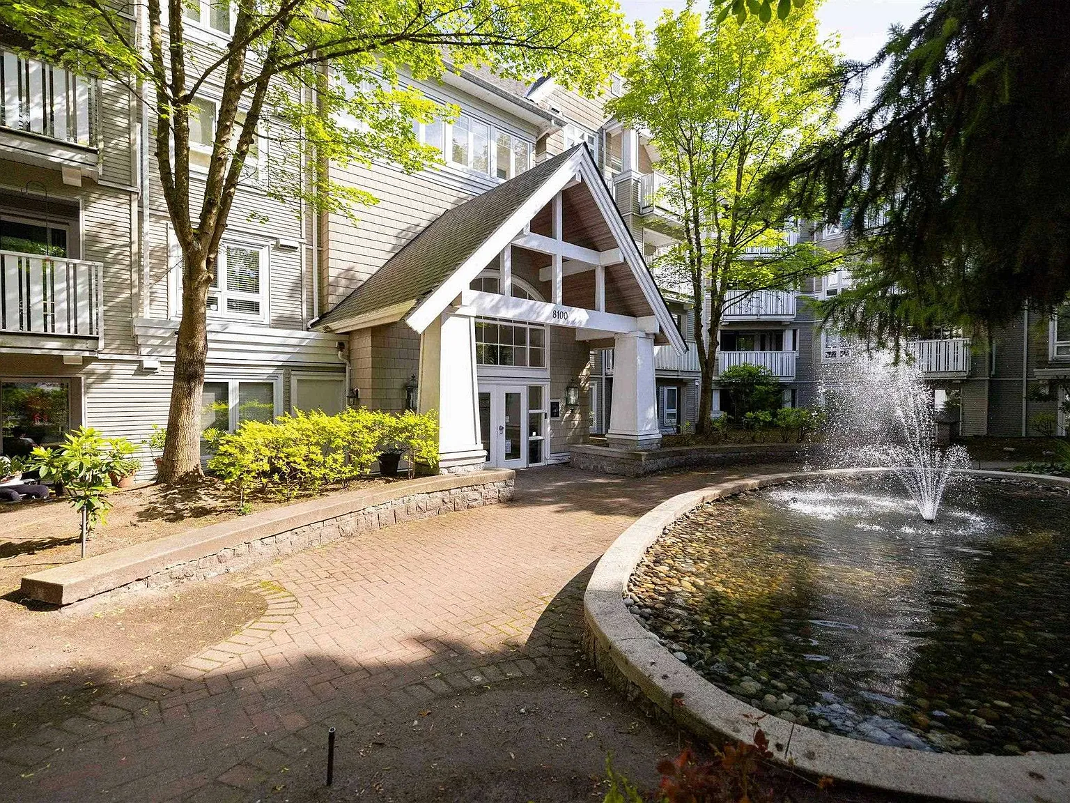 1 bed, $2,200 — Photo 2