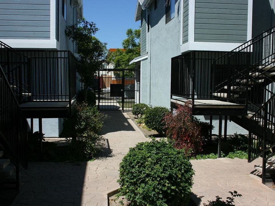 Gated Courtyard