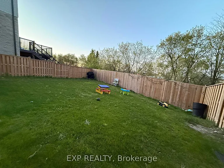 952 Dunnigan Ct #LOWER — Photo 16