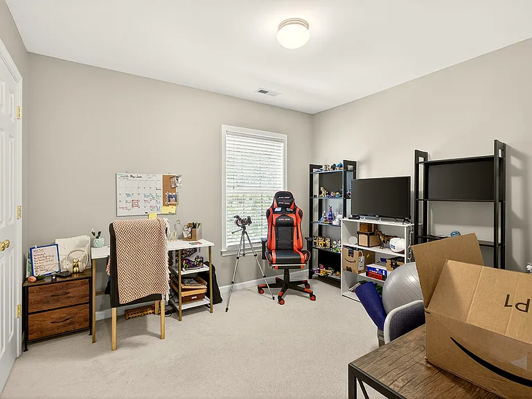 9538 Oswald Ln — Photo 24