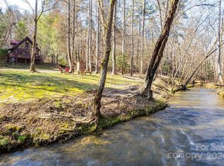 365 Redbird Dr, Lake Lure, NC 28746