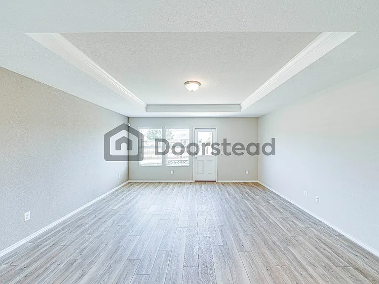 3008 Lakewood Ln — Photo 14