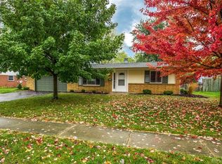 923 Hile Ln, Englewood, OH