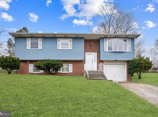 6961 Sterling Rd, Harrisburg, PA 17112