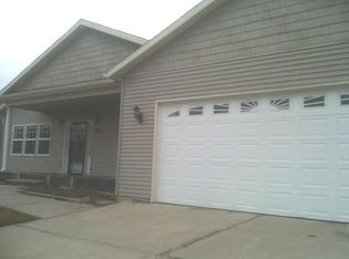 906 Beth Ave, Kalamazoo, MI 49004