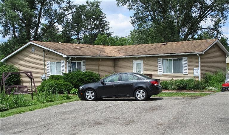 1st image of 2664 Miller Ave