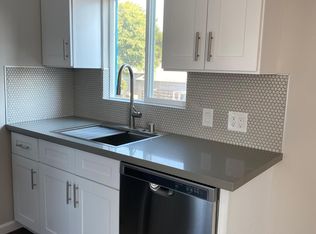 368 W Palmer Ave #1/2, Glendale, CA 91204