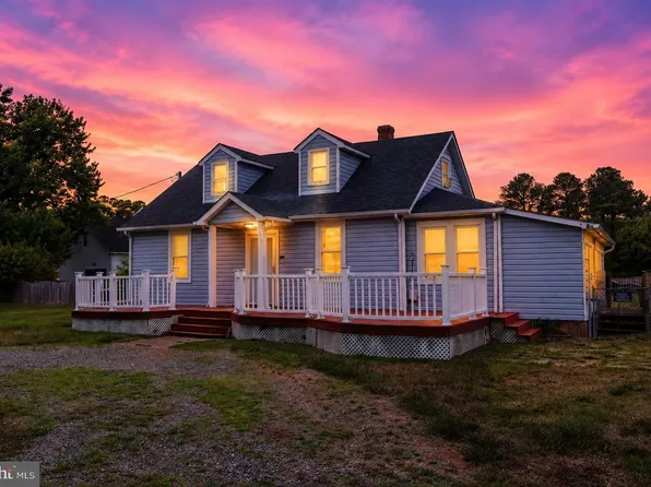 315 Cedar Ave, Colonial Beach, VA 22443