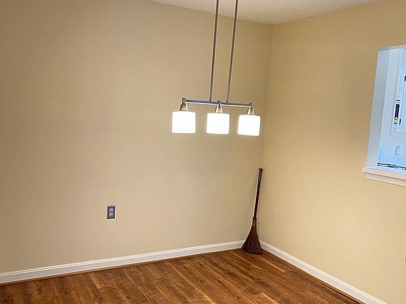 3rd image of 15309 Diamond Cove Ter APT L