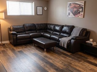 644 Keith Rd E #8, North Vancouver, BC V7J 2J4
