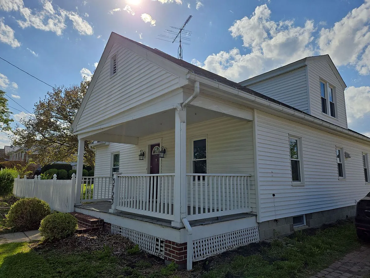 Building Photo - 3723 Orrstown Rd