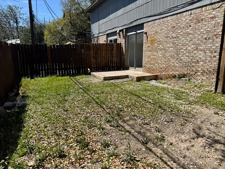 5907 Cougar Dr #C — Photo 13